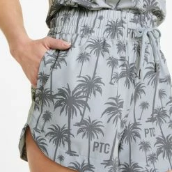 PUMA Golf Women's PUMA X PTC Palm Golf Shorts -Golf Clubs Sales Store wmvhkwu8ce5i8ummrqql