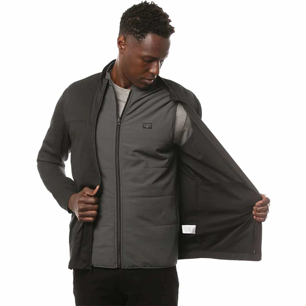 TravisMathew Raditude Mens 3-in-1 Golf Jacket 5 TravisMathew Raditude Mens 3-in-1 Golf Jacket - Image 3
